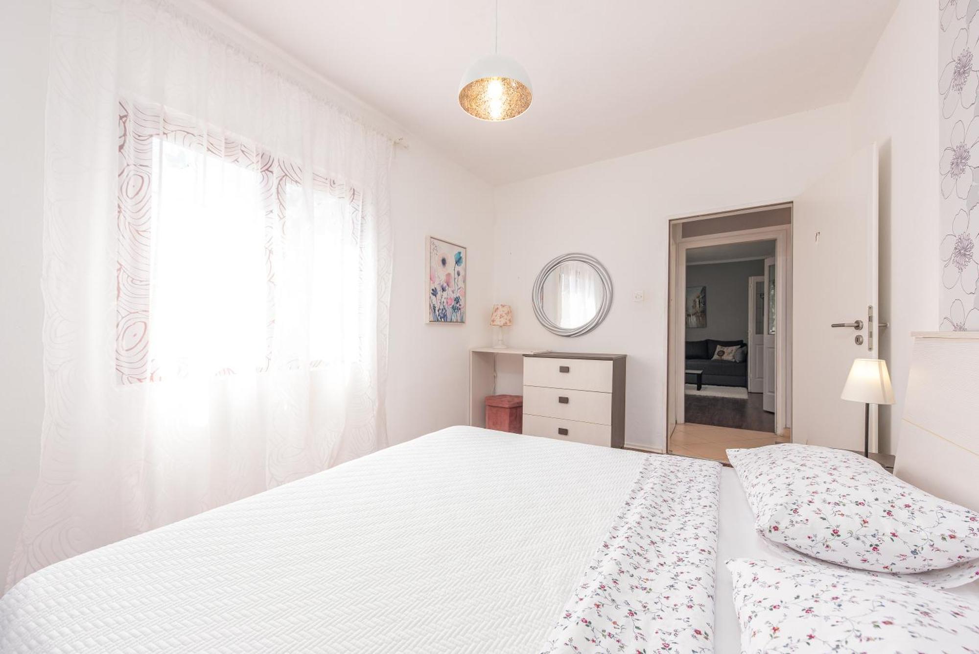 Apartman Mara Poljica  Εξωτερικό φωτογραφία