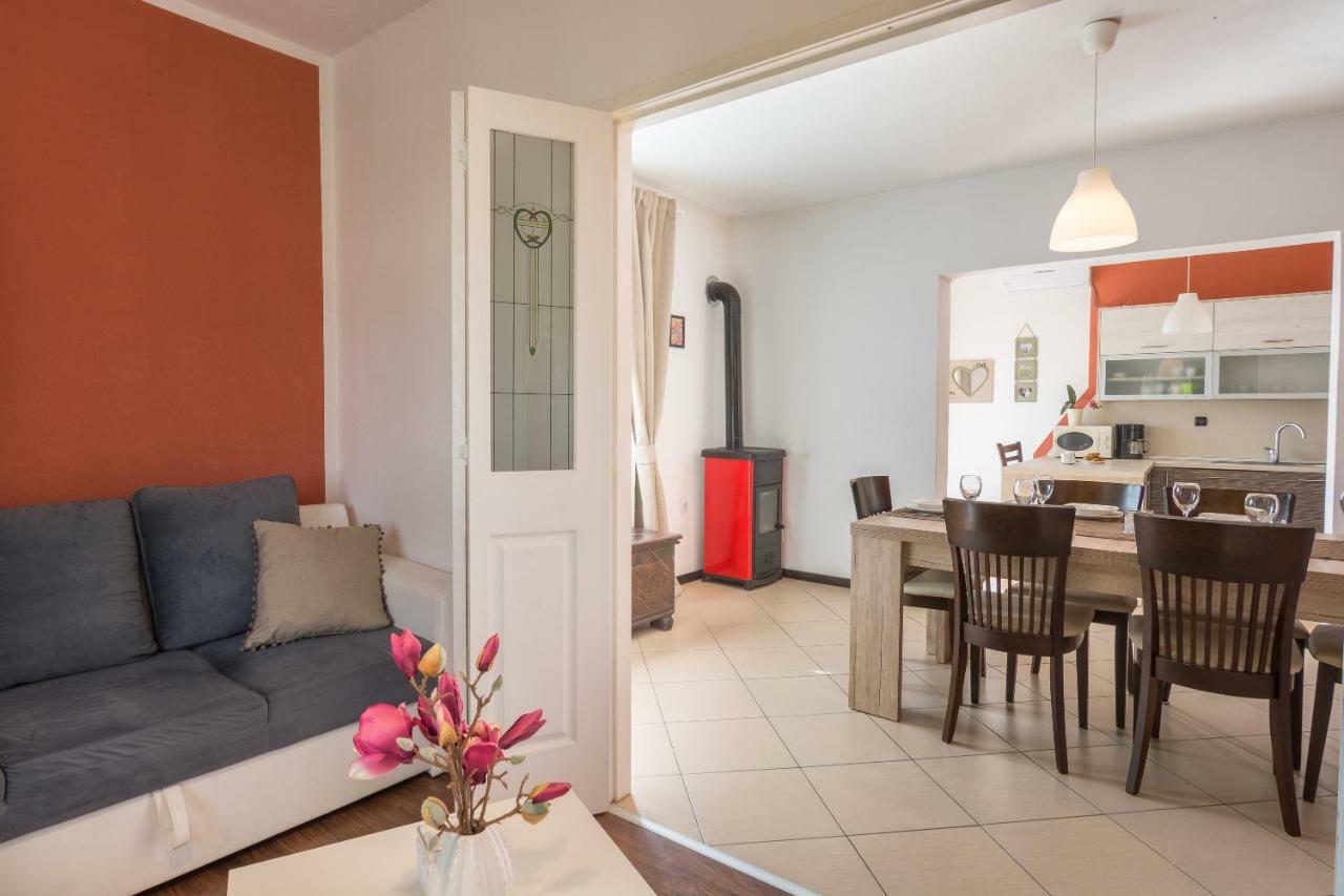 Apartman Mara Poljica  Εξωτερικό φωτογραφία
